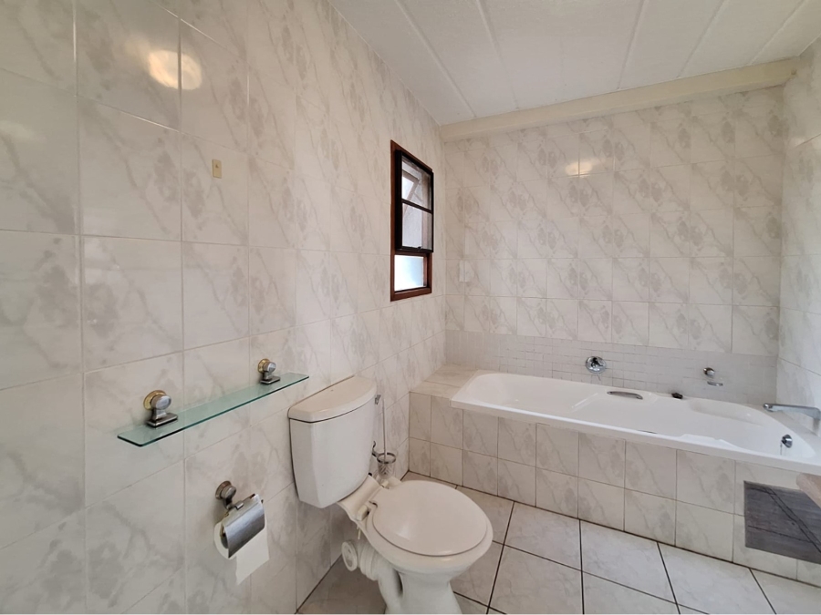 To Let 2 Bedroom Property for Rent in Key West North West